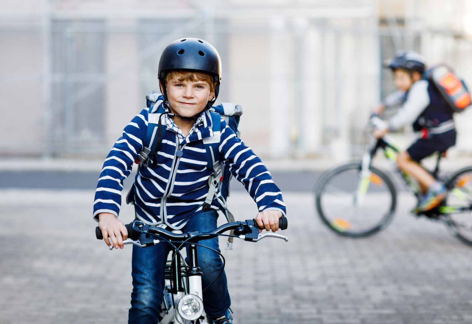 Casco de bici para niños de 6 a 12 años