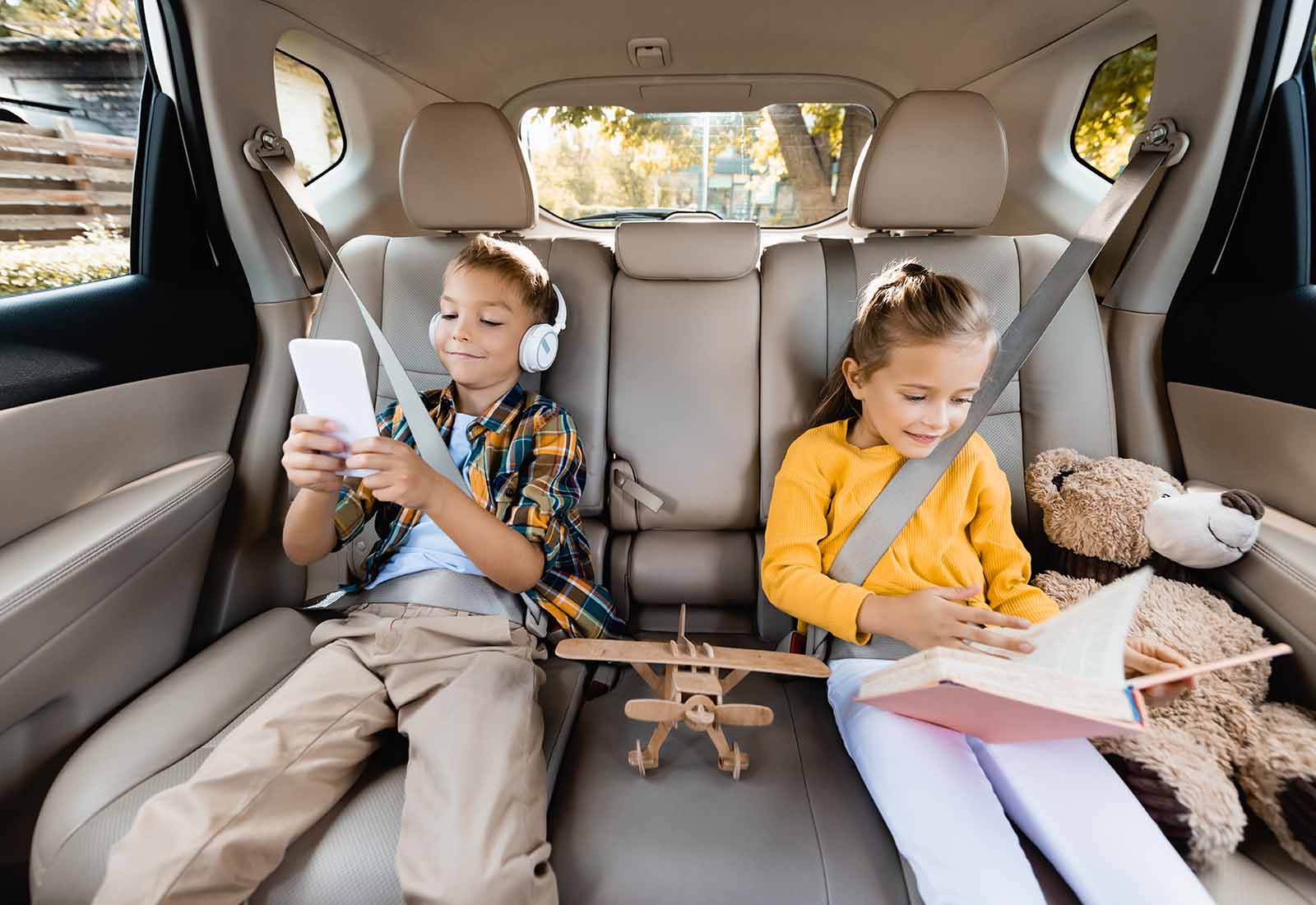 errores al llevar niños en el coche