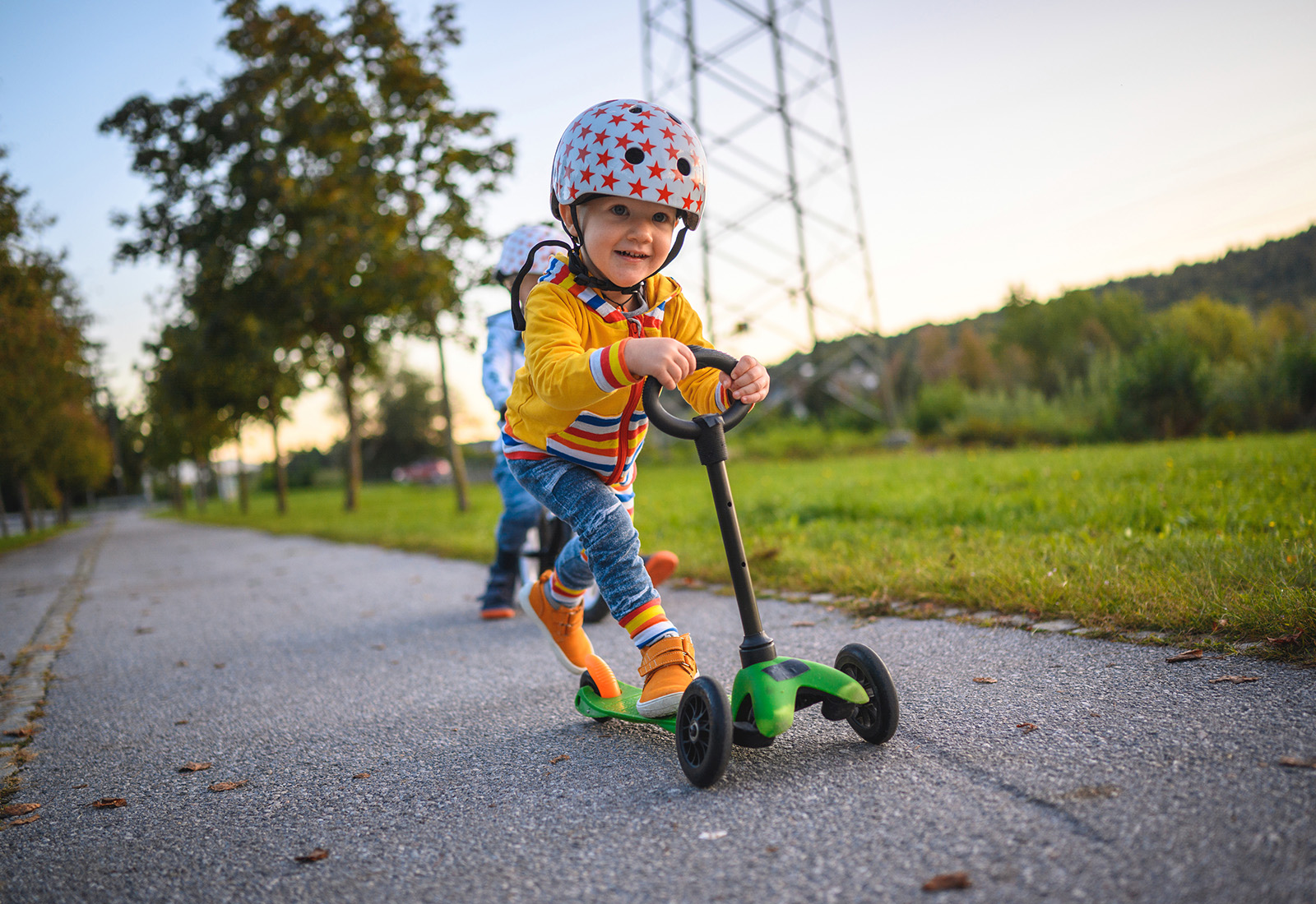 los patinetes pueden ir por la acera