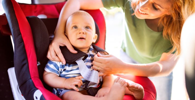 Sistema antiolvido infantil para el coche: todo lo que debes saber