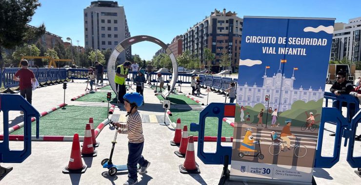 Jornada de seguridad vial con Trenty en el distrito de Villa de Vallecas