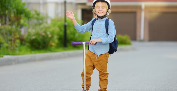 ¿Los patinetes pueden ir por la acera? ¡Circula con seguridad!